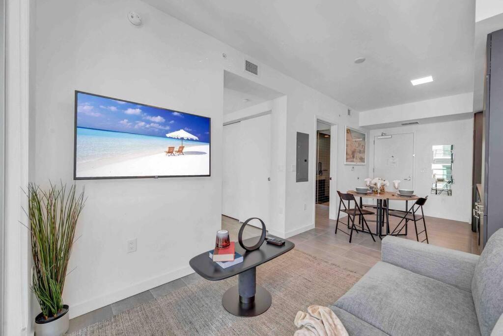Breathtaking 1Br In The Heart Miami Leilighet Eksteriør bilde