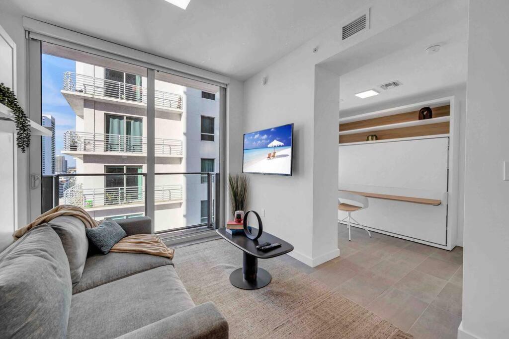 Breathtaking 1Br In The Heart Miami Leilighet Eksteriør bilde